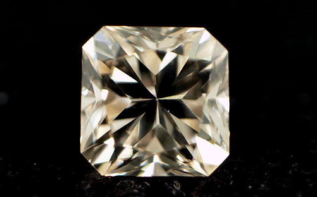 天然ダイヤモンド ルース(裸石) 0.133ct, Kカラー(フェイント 