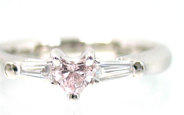 ピンクダイヤモンド ハートシェイプ 婚約指輪 0.167ct 【育ちの良い ...
