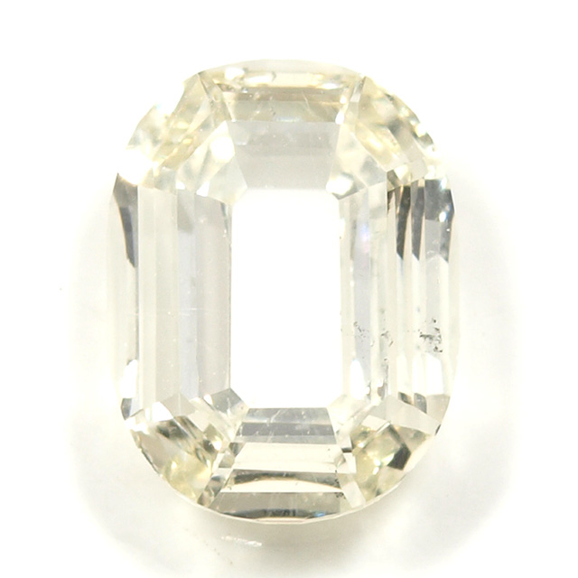 ダイヤモンド！アルファベットAの形！GカラーSI1/0.375ct/RT0584