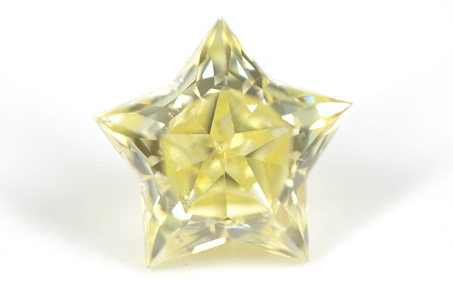 星型(五芒星)イエローダイヤモンド ルース 0.196ct, Fancy Light Yellow, SI-2 中央宝石研究所ソーティング袋付