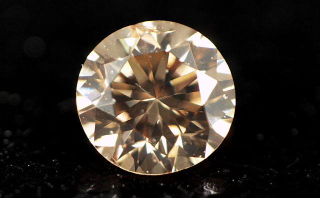 天然ブラウンダイヤモンド ルース(裸石) 0.091ct,SI-2,Fancy Light ...